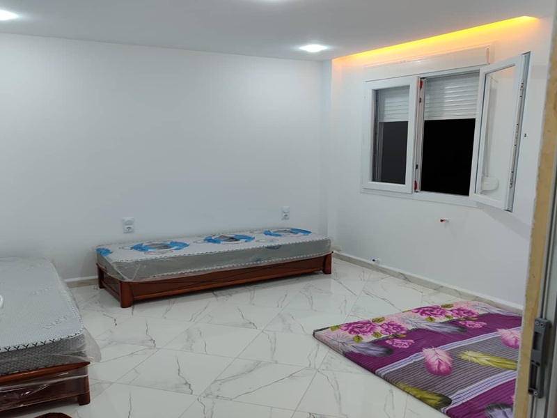 F3 très moderne à côté du parc zoologique elaouana