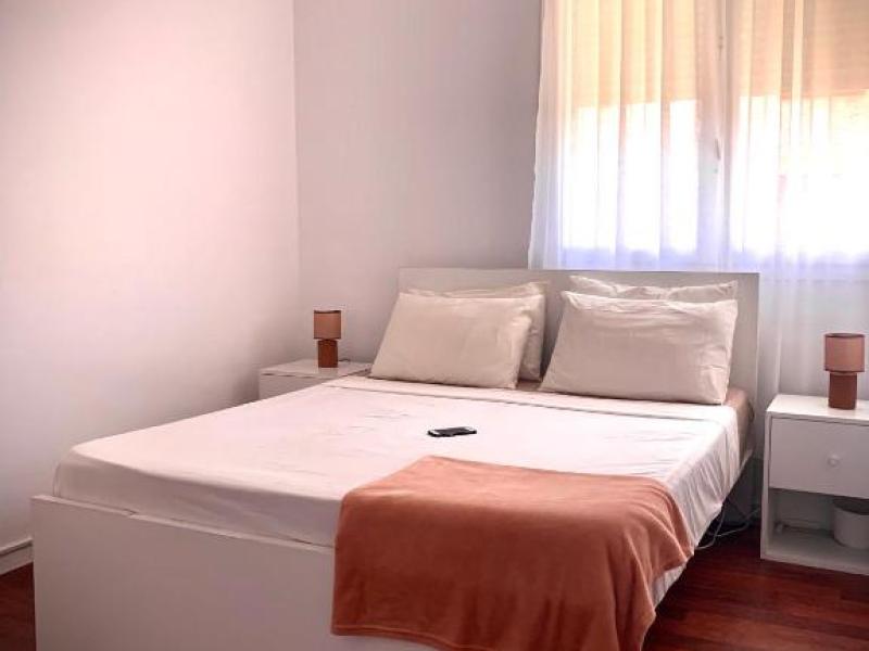 Appartement F4 Meublé à 50m de la Plage