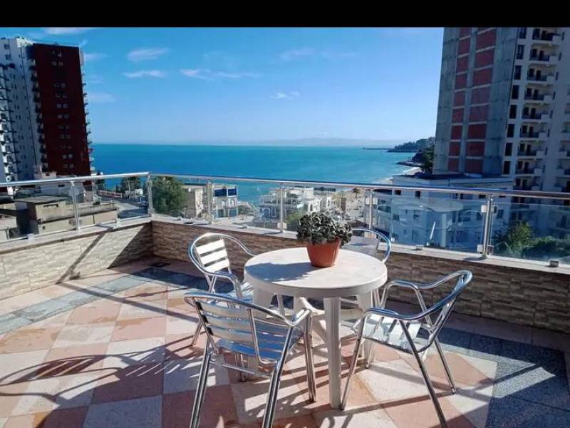 F2 bien meublé location par jour chapuis Annaba 