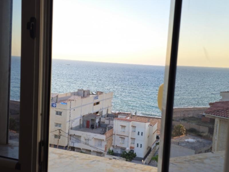 ????Location vacances Béjaïa niveax de villa F3 