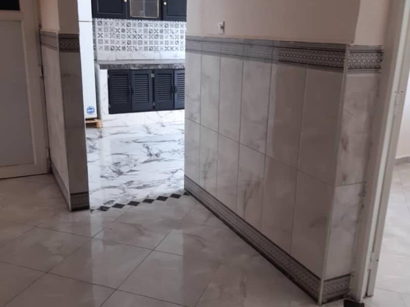 location 3 appartement dans une villa pas loin de 